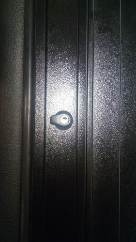 Imagen 2 de 2 de Cerradura De Repuesto Tapa Rigida Rollpro De Aluminio Amarok