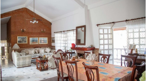 Casa Sola En Lomas De La Pradera, Cuernavaca, Morelos