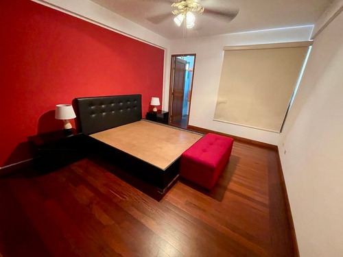 Imagen 6 de 12 de Apartamento De 250m2, En Alquiler, Lomas De San Román