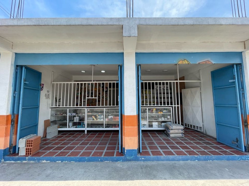 Local Comercial Con Terreno En Santa Rita Maracay