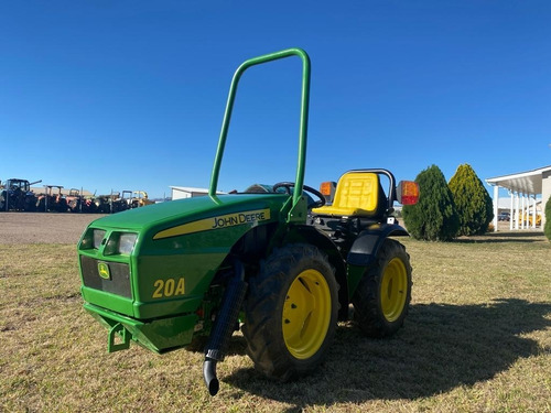 Imagen 2 de 9 de Tractor John Deere 20a Milenio