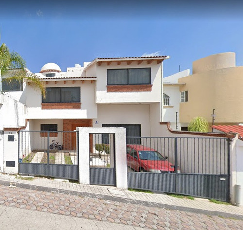 Casa En Venta En Avenida Senda Mágica 73, Milenio Iii, Santiago De Querétaro, 230 Ajrj
