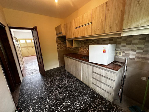 Casa De Dos Dormitorios En Barrio Olimpico Minas. Excelente Ubicación
