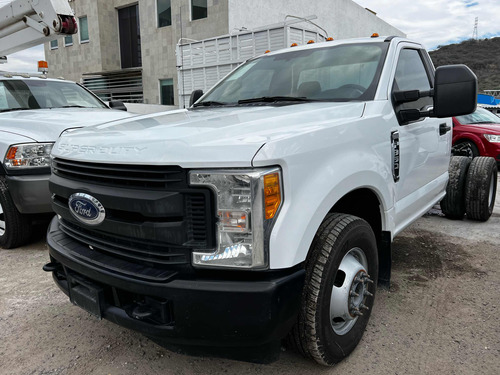 Ford F-350 6.3l Xl 6.2 Mt