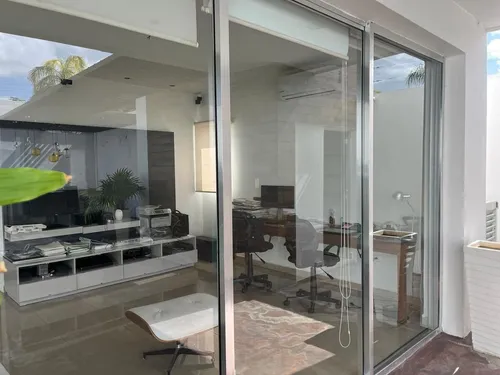 Casa En Venta En Merida F-21189, 3 Rec. Altabrisa, $10,500,000 Mn