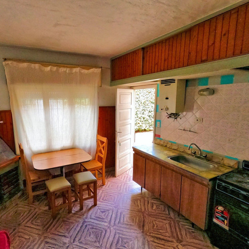 Imagen 13 de 18 de Casa Con Espacio Aéreo Lugar Para Auto. Sin Expensas.