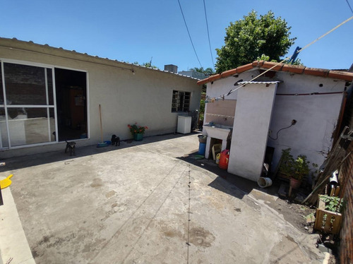 Imagen 8 de 21 de Casa - Gregorio De Laferrere
