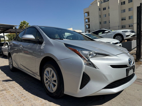 Toyota Prius 1.8 Premium Cvt
