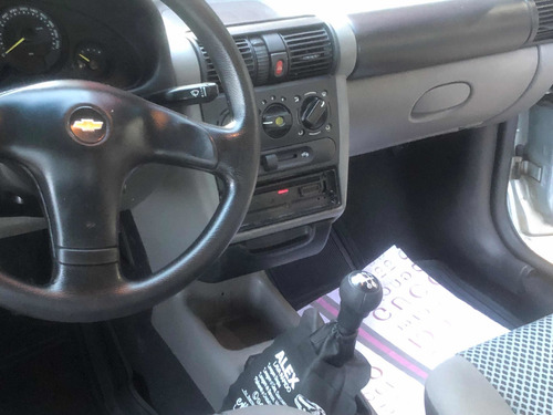 Imagem 10 de 11 de Chevrolet