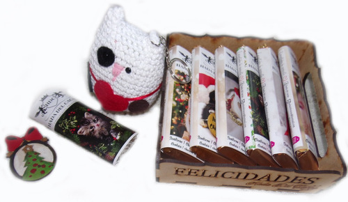 Imagen 1 de 6 de Pack Regalo Navidad Chocolates Gatos (choco Gato) + Bandeja+