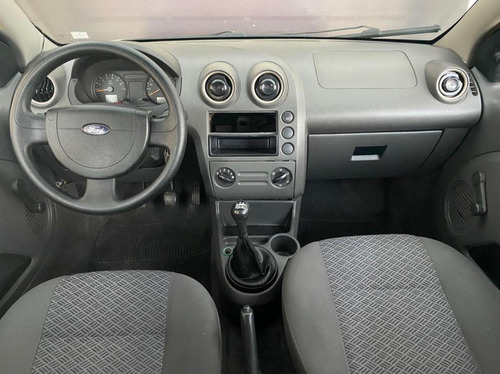 Imagem 8 de 8 de Ford Fiesta Sedan 1.0 Personalité