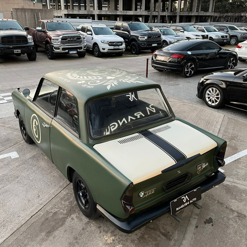 Bmw De Carlo 700