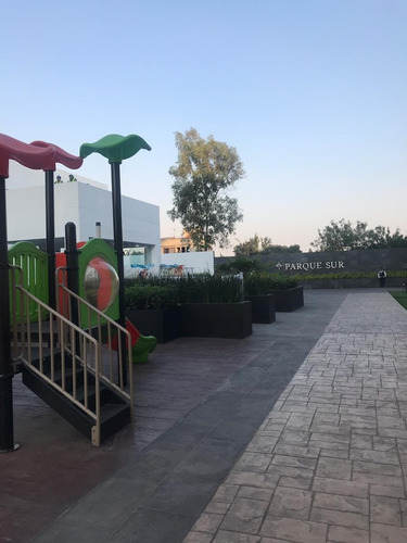 Imagen 5 de 14 de En Venta Departamento Parque Sur, Arenal De Guadalupe.