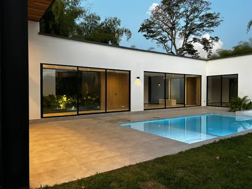 Casa En Arriendo/venta En Cerritos. Cod A20446