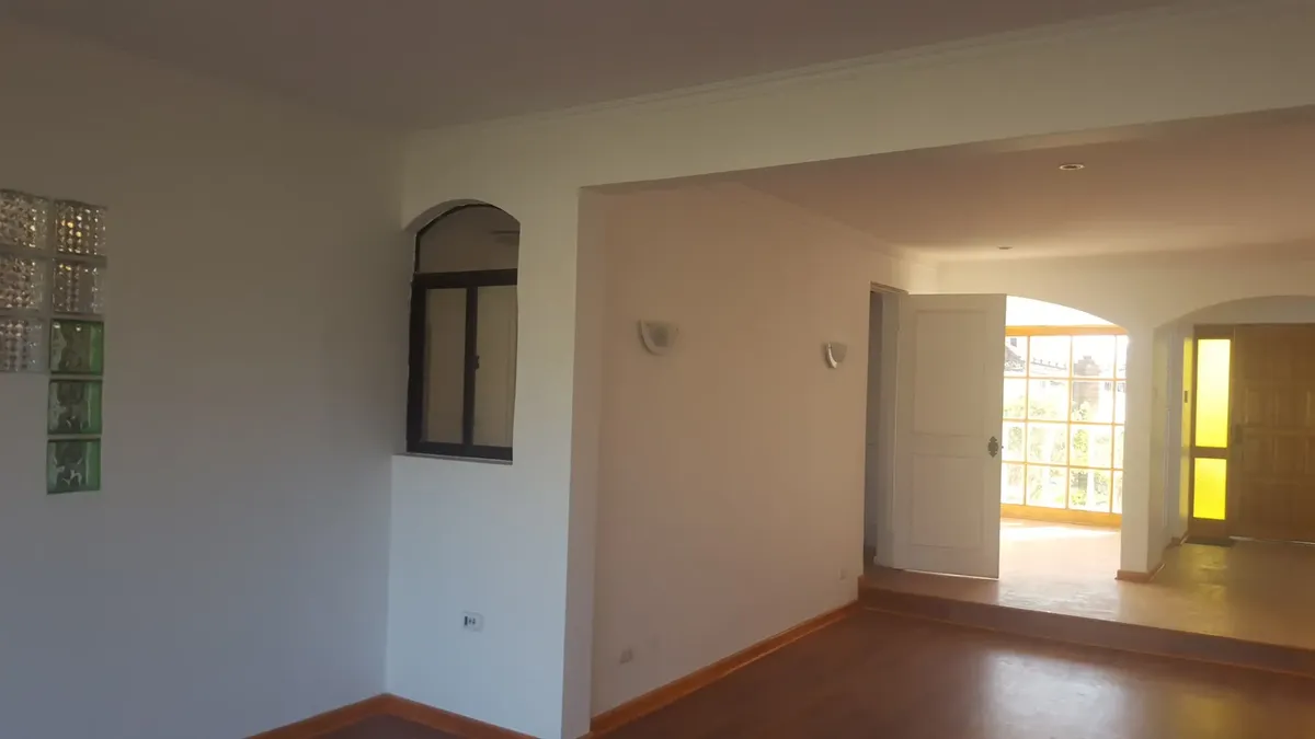 Imagen 4 de 13 de Se Arrienda Casa De 2 Pisos Recién Remodelada