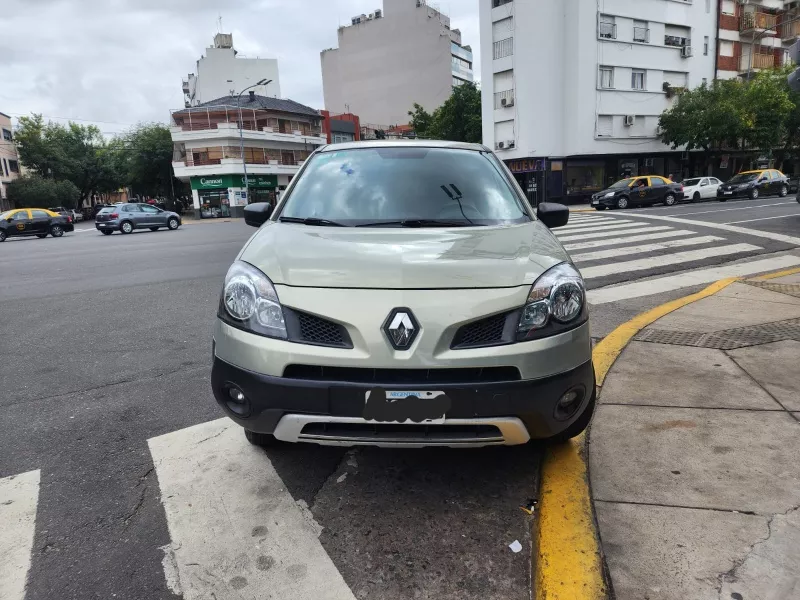 Renault Koleos 2.5 Expression 4x2 Mt