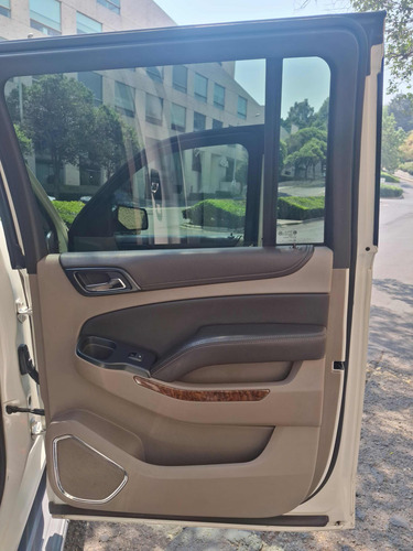 Chevrolet Suburban 5.3 Ltz V8 4wd 2da Cubo At