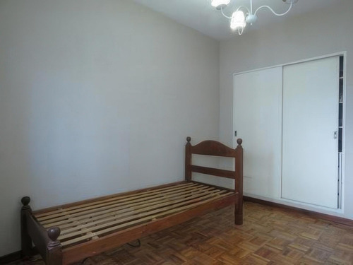 Departamento En Venta - 2 Dormitorios 1 Baño - 65 Mts2 - Wilde, Avellaneda