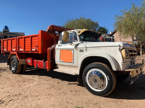 Dodge 800 Volcador Con Hidrogua