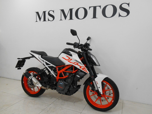 Imagem 4 de 7 de Moto