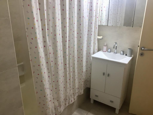 Consultar Disponibilidad // Departamento De Dos Ambientes, Alquiler Temporal, Recoleta