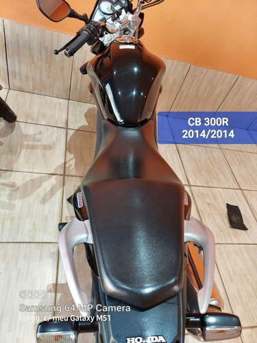 Imagem 3 de 5 de Cb300r 2014/2014