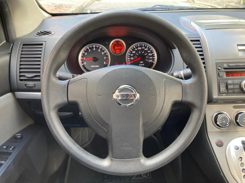 Nissan Sentra 2.0 Automático
