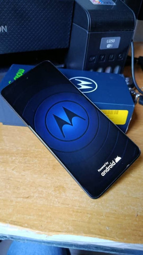 Moto G72 128 Gb Negro 6 Gb Ram Negro (Usado)