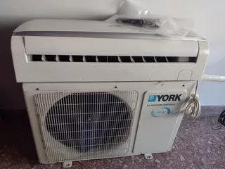 Aire Acondicionado Frío/calor York 3000 Frigorias