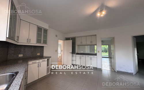 Casa En Venta 6 Amb Lote Interno Con Pileta - Los Castores Nordelta