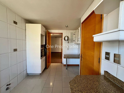 Departamento En Arriendo Pdte Riesco De 4 Dorm En Las Condes