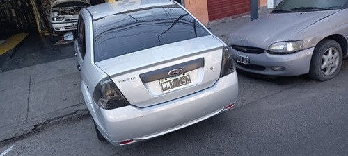 Imagen 14 de 18 de Ford Fiesta Max Fiesta Max1.6