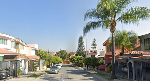 Casa En Remate En Bugambilias, Zapopan, Jalisco!