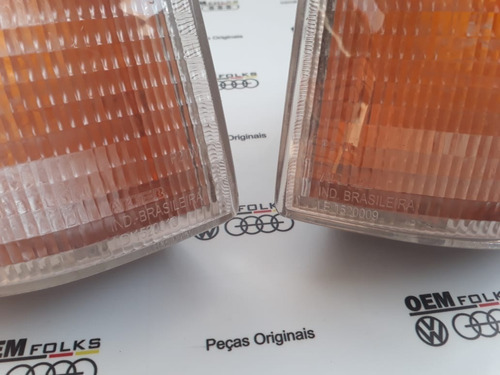 Imagem 2 de 9 de Par Seta Arteb Vw Voyage Quadrado 91 92 93 94 95 Oem Folks