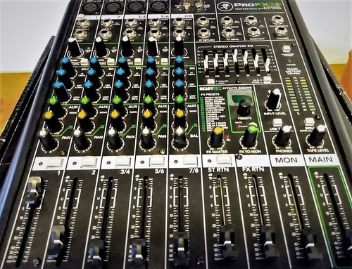 Mackie Profx8v2 Consola 4 Canales Mono + 2 Stereo Usb Mixer
