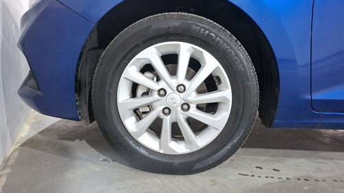 Hyundai Accent 1.6 GL MID