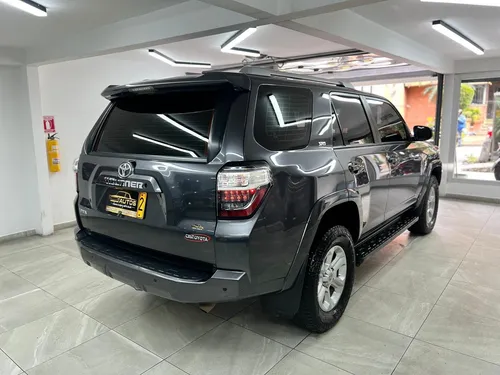 Toyota 4runner Sr5 At 4x4 2021