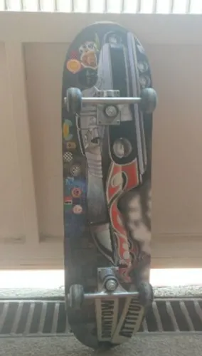 Patineta Hot Wheels Original (Usado)