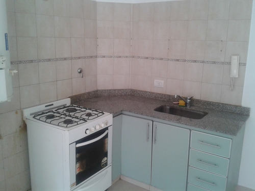 Imagen 5 de 8 de Venta Ph 2 Amb Con Cochera En Villa Del Parque