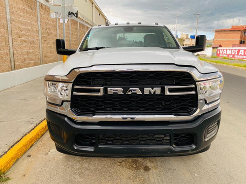 Imagen 10 de 12 de Ram 4000 2019 5.7 Chasis Cabina P 4x2 Mt