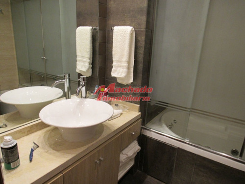 Imagen 21 de 30 de Venta De Apartamento En Playa Mansa