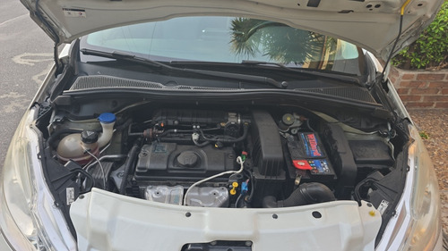 Peugeot 208 1.5 Allure Touchscreen
