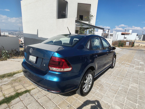 Volkswagen Vento 1.6 Highline Mt