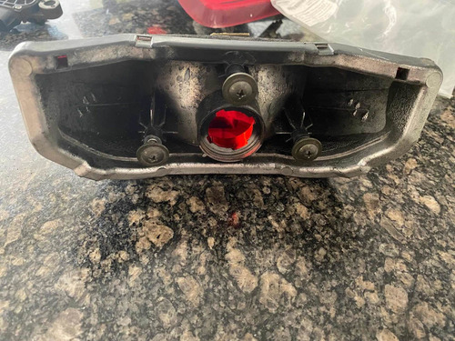 Imagen 2 de 2 de Stop Trasero Yamaha Fazer 2007