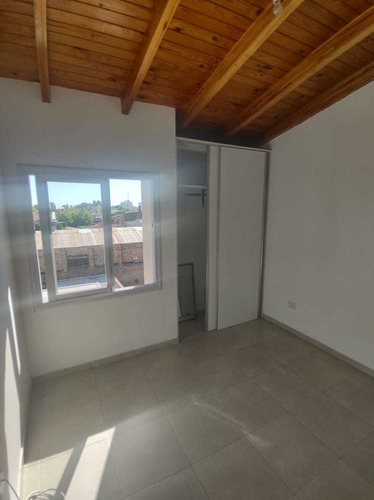 Imagen 7 de 8 de Venta Dpto - Gral Deheza N 900 . 1 Dorm - Balcon .
