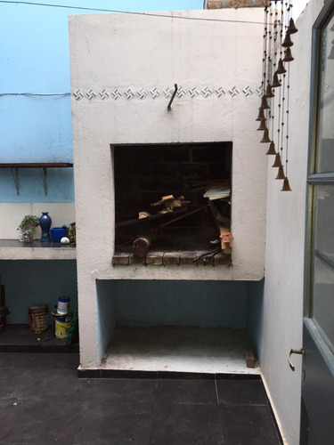 Venta Casa 3 Dormitorios La Blanqueada. Impecable Estado