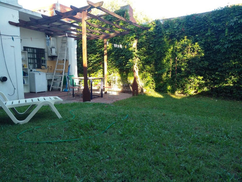 Imagen 12 de 14 de Casa 2 Amb. Garage - Fdo. Libre - Lote Propio - Para Ampliar