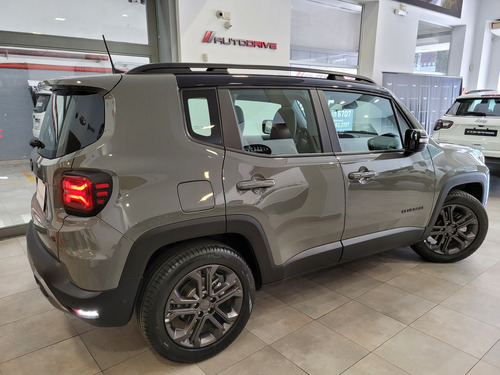 Jeep Renegade 1.3 Serie-S At6
