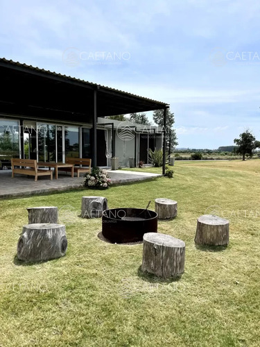 Venta Casa En Lujoso Barrio Privado La Barra
