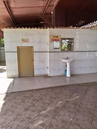 Imagen 11 de 15 de Fondo De Comercio Tasca Restaurant El Corral 550m2 Los Teques